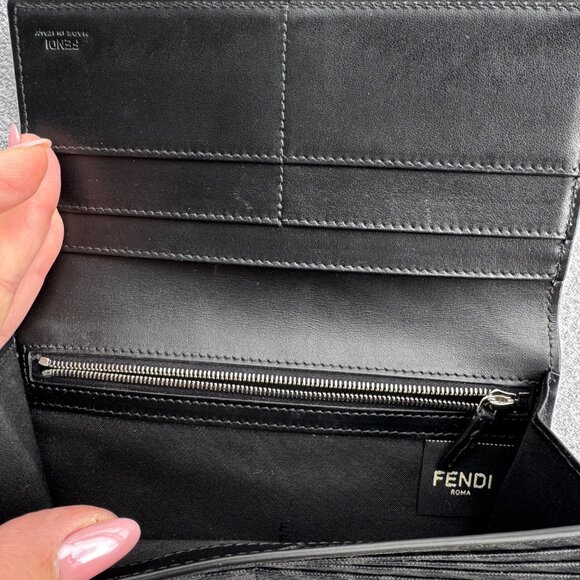 Walet - Picture 8 of 10